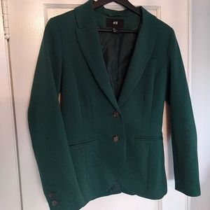 Beautiful hunter green blazer, size 6.